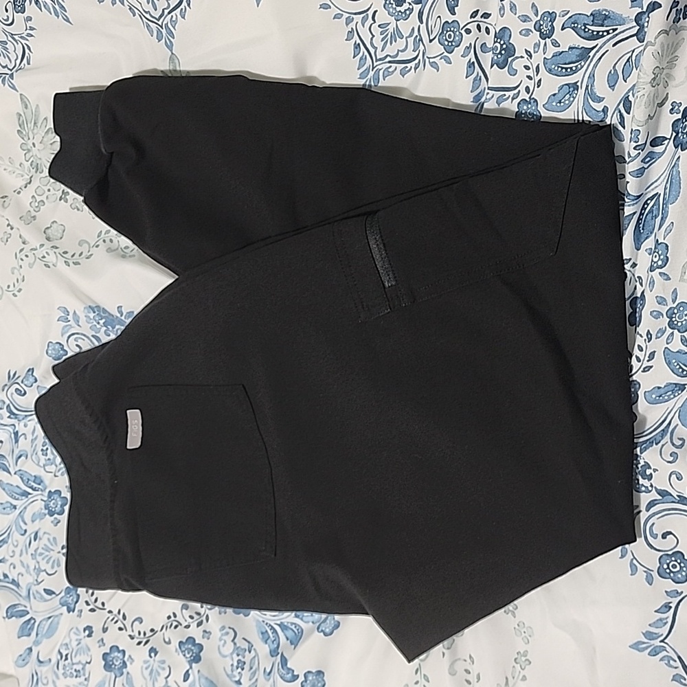 Figs Scrub Joggers Pants Black Small